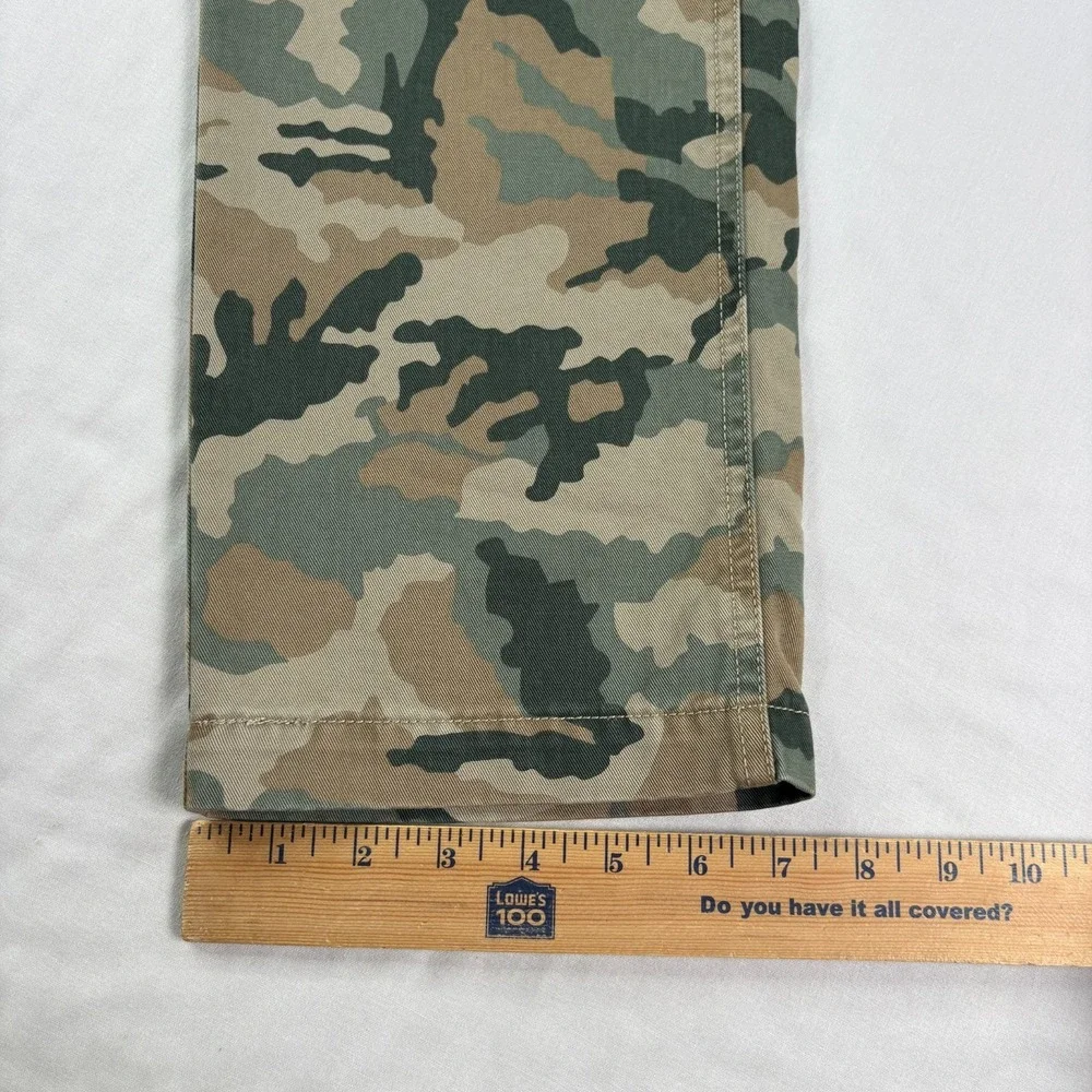 Levis Camo Cargo Pants Mens 31x30 Green Straight Leg Casual